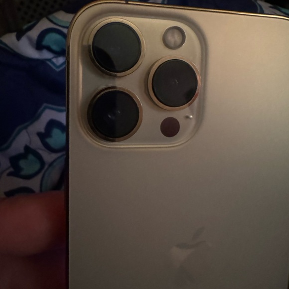 iPhone 13 Pro Max 1 TB carrier unlocked VERY good condition! - Picture 6 of 15